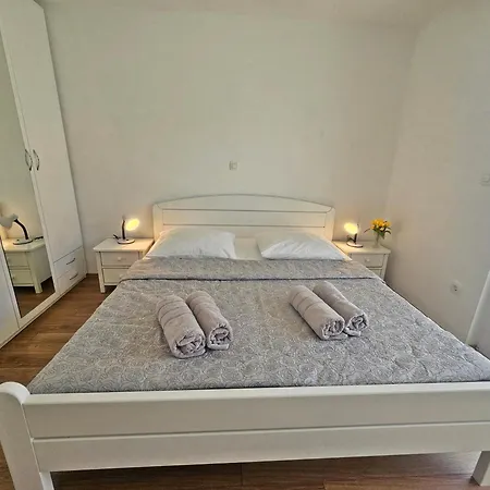 Lägenhet Podstrana Holiday *