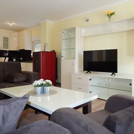 Apartment Podstrana Holiday