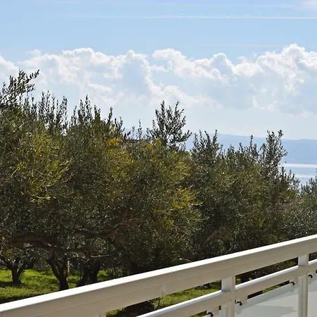 Apartment Podstrana Holiday